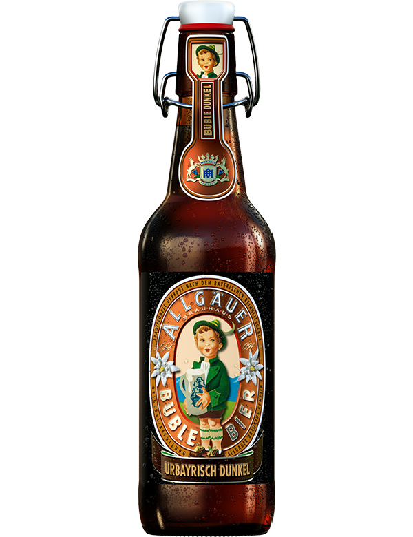 Eine Braunglasflasche mit Bügelverschluss trägt ein buntes Etikett mit einem Kind in Tracht.